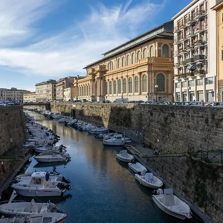 Vacanze Cisternone Centro Livorno