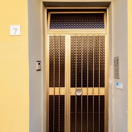 Vacanze Cisternone Centro Livorno